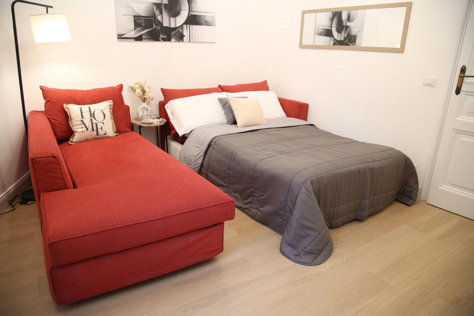 Homely In *
